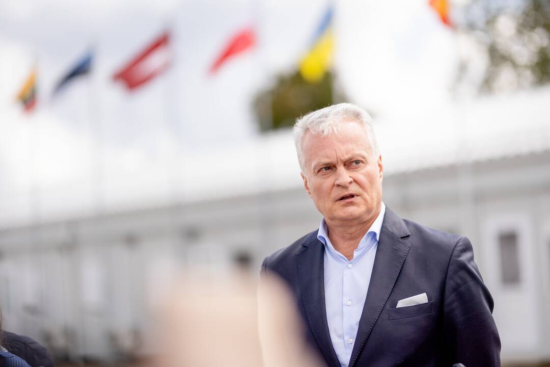 Prezidentas lankėsi karinio miestelio statybvietėje Pajūrio miestelyje
