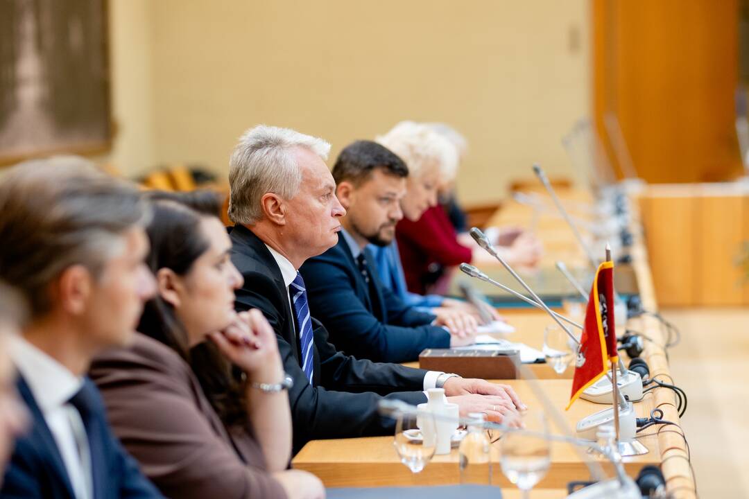 G. Nausėda susitiko su Seimo valdybos nariais