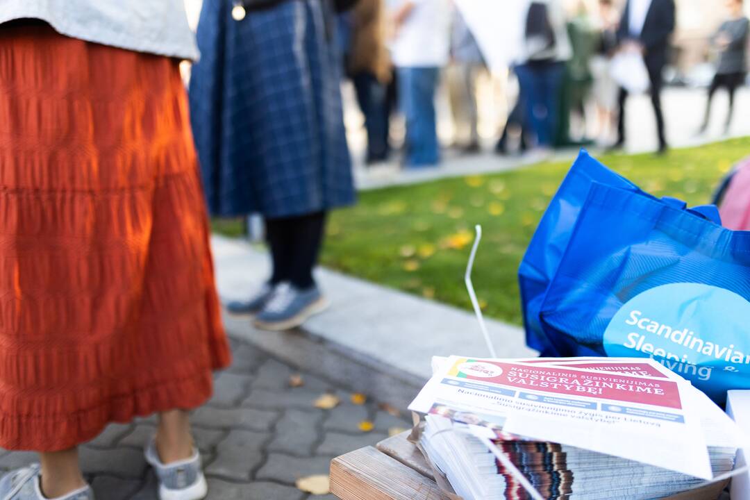Protestas „Stabdykime gyvenimo įgūdžių ugdymo programą: NE ideologijai švietime!“