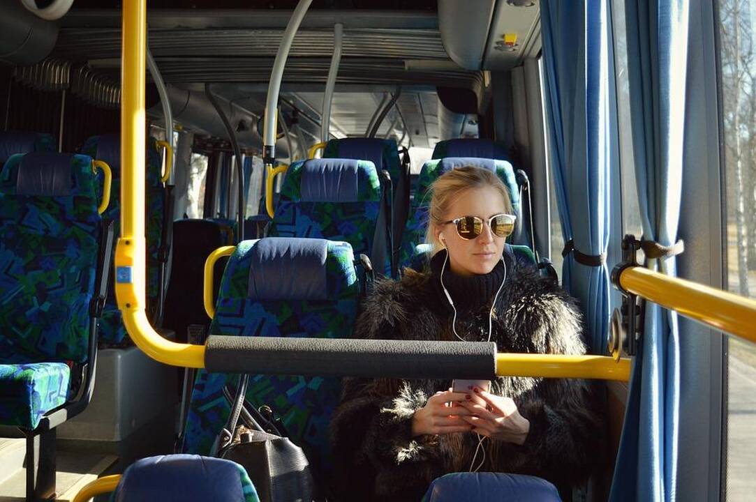 Autobusų keleiviams saugumas dar mažai rūpi