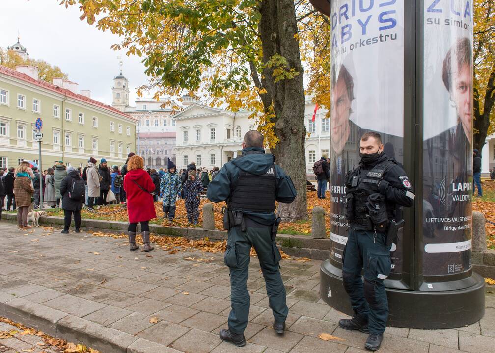 Renginys „Mamos už mamas! Palaikymo valanda Rasai Račienei“