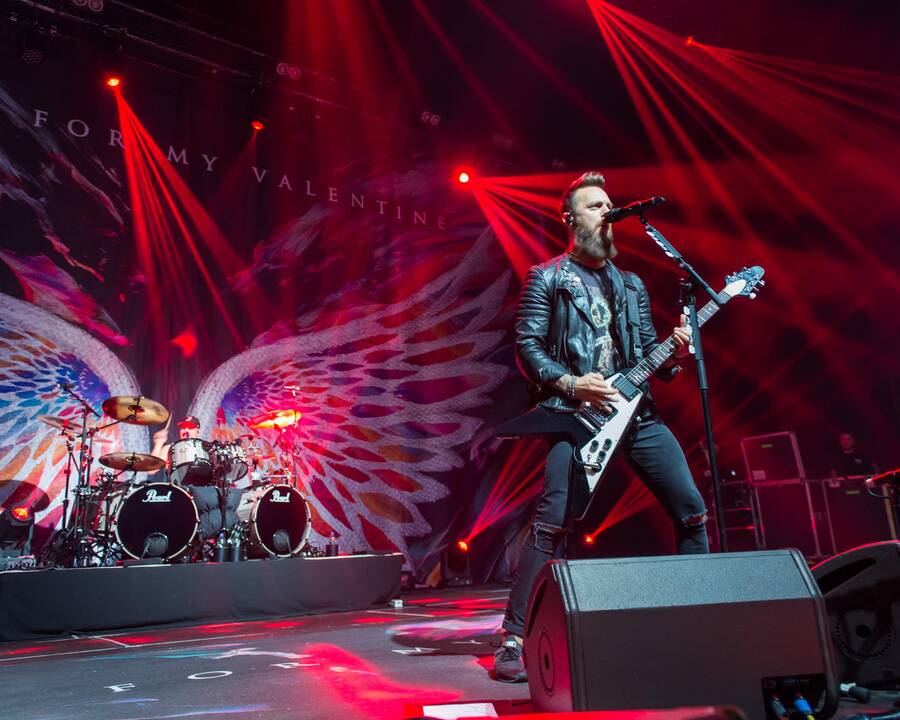 „Bullet For My Valentine“ koncertas
