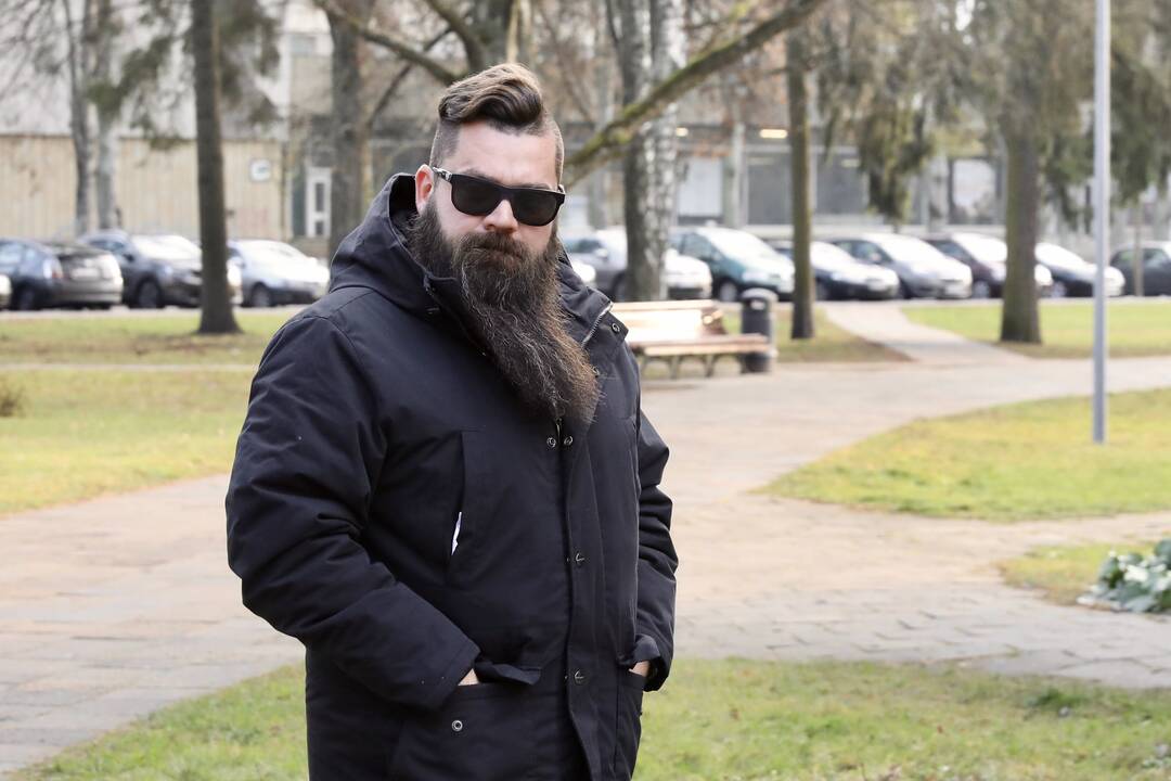 V. Cololo atgulė amžinojo poilsio