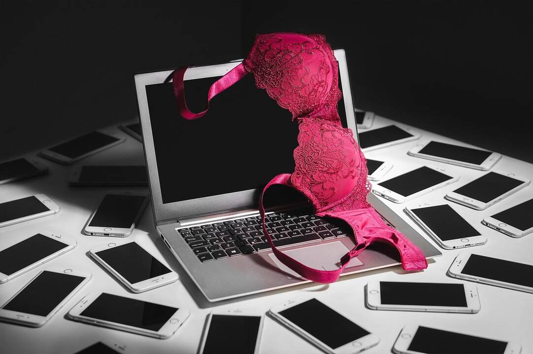 Vietoj darbo ar atostogų – vergovė, prostitucija ir smurtas