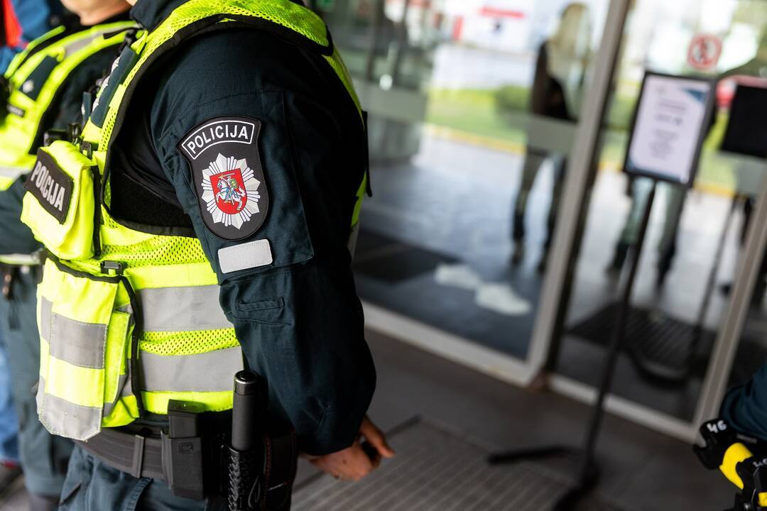 Vilniuje ir Kaune į ligonines paguldyti neblaivūs nepilnamečiai, vienas jų – sužalotas