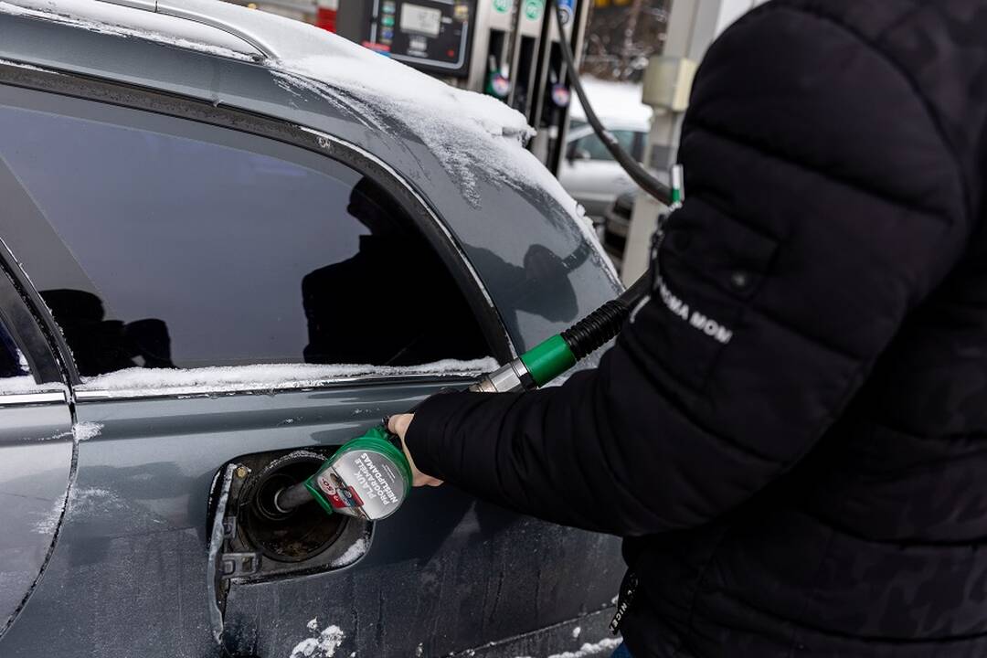 Degalai vėl brangsta: kokios prognozės?
