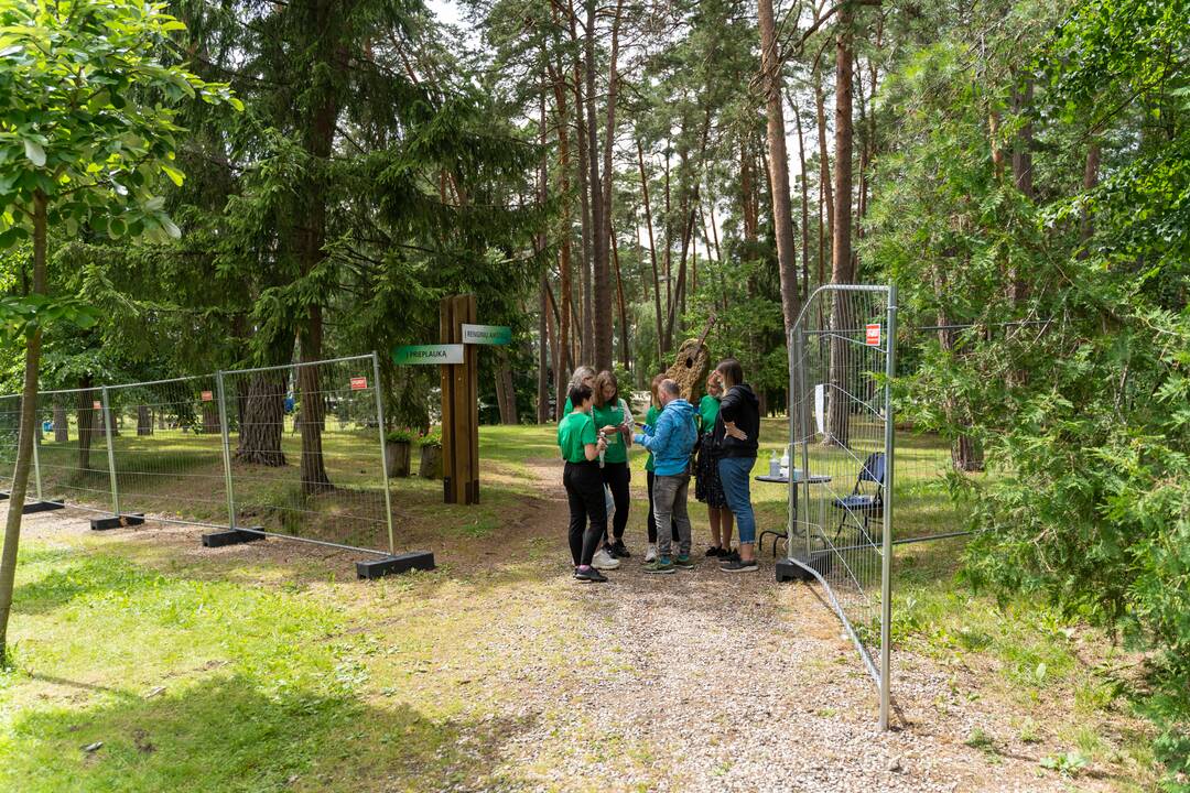 „Akacijų alėja“ – su apribojimais