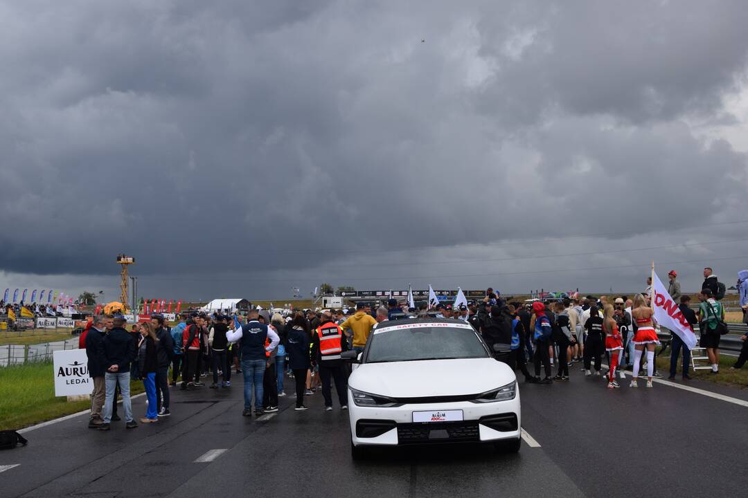 Palangoje startavo 24-ųjų „Aurum 1006 km lenktynių“ dalyviai