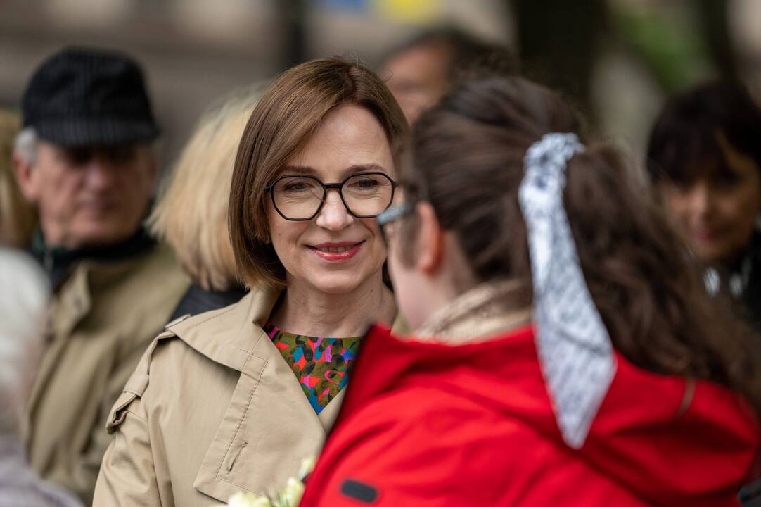 Kaune minimos 50-osios R. Kalantos susideginimo metinės