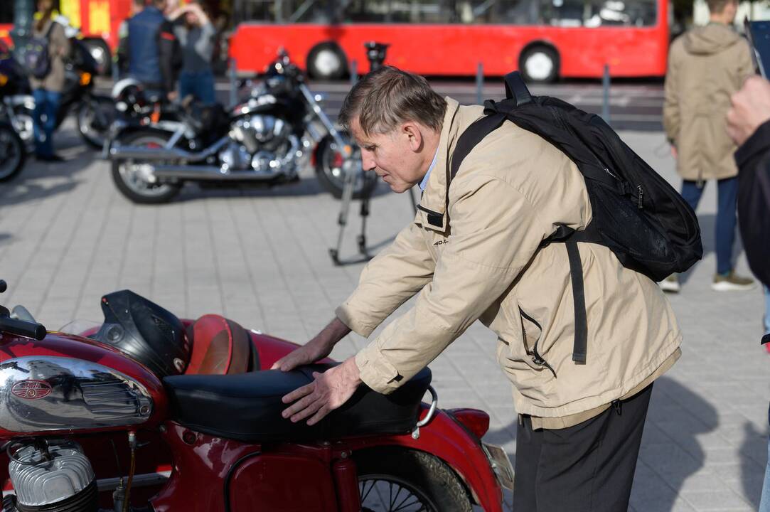 Motociklininkų akcija „Mane veža“
