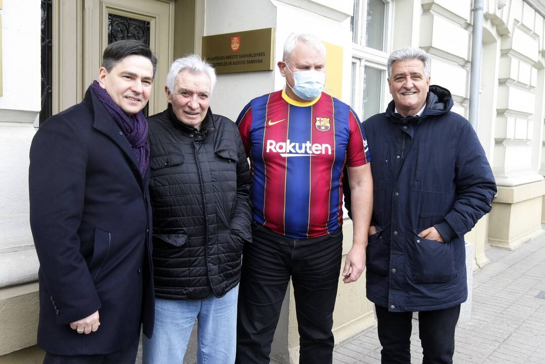 Įspūdis: apžiūrėję Klaipėdą, klubo "Barcelona" atstovai neprieštarautų čia pasilikti.