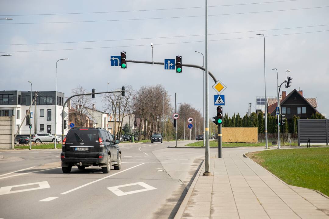 Sankryža prie „McDonald‘s“ restorano