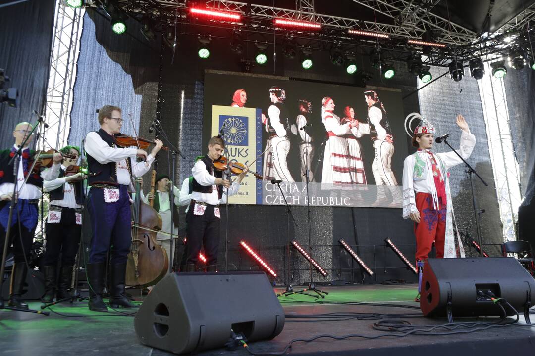 „Lauksnos“: paveldo šviesuliai sušildė Klaipėdą