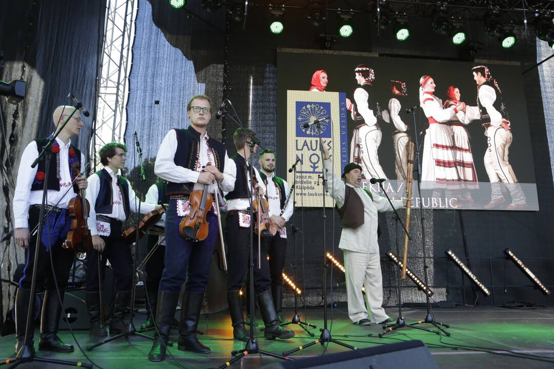 „Lauksnos“: paveldo šviesuliai sušildė Klaipėdą