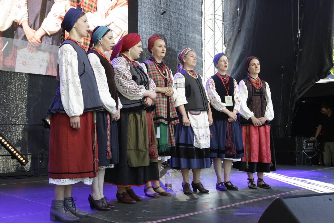 „Lauksnos“: paveldo šviesuliai sušildė Klaipėdą