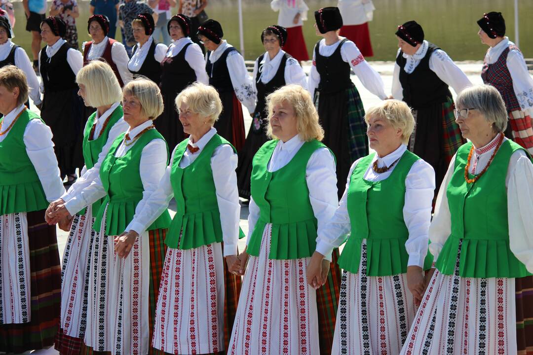 Festivalis „Bunda jau Baltija“