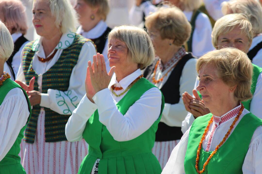 Festivalis „Bunda jau Baltija“