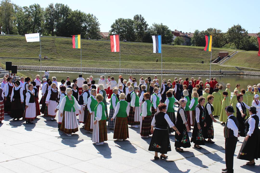 Festivalis „Bunda jau Baltija“