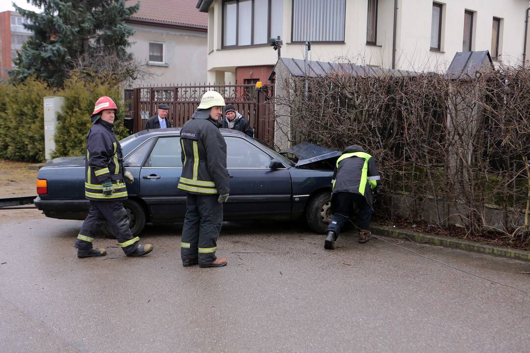 Gabaritai: avarijose didžiausių nuostolių aplinkiniams pridaro sunkiasvorės transporto priemonės.