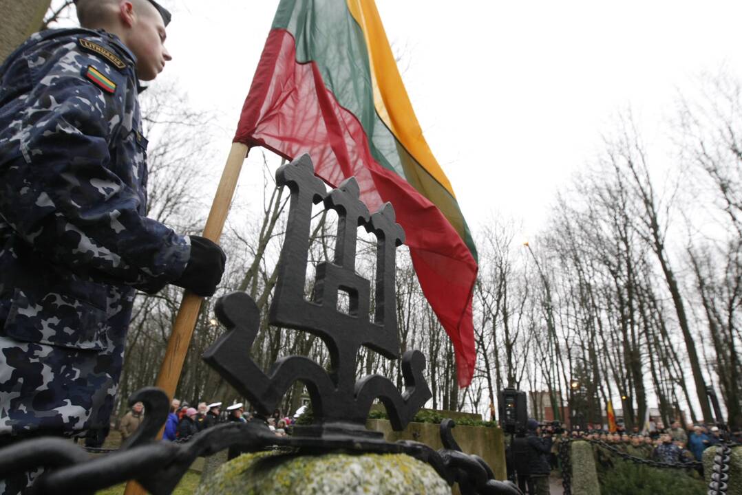 Iniciatyva: artėjant Klaipėdos krašto prijungimo prie Lietuvos šimtmečiui, sukilėlių vado J.Budrio palaikus siūloma iš JAV perlaidoti Klaipėdoje Skulptūrų parke, šalia paminklo sukilėliams.