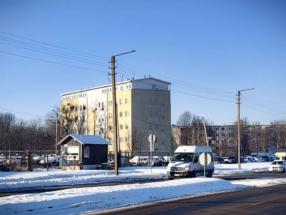 Kaune dingusios mergaitės paieškos ir vietovės