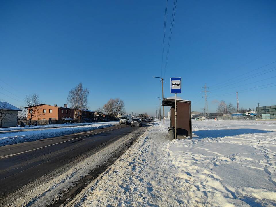 Kaune dingusios mergaitės paieškos ir vietovės