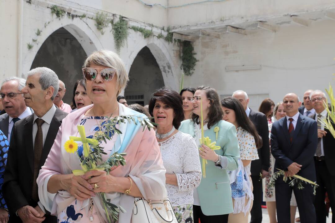 Jeruzalėje tūkstančiai tikinčiųjų švenčia Velykas