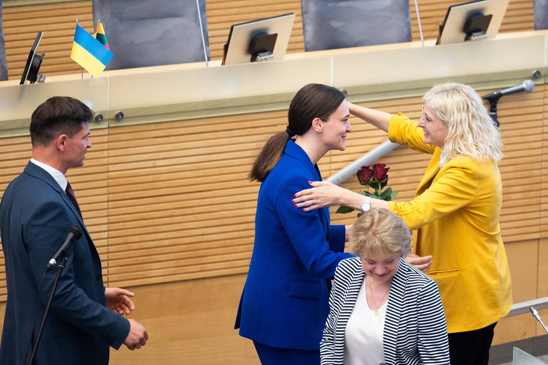 Seime prisiekė R. Morkūnaitė-Mikulėnienė ir V. Šilinskas