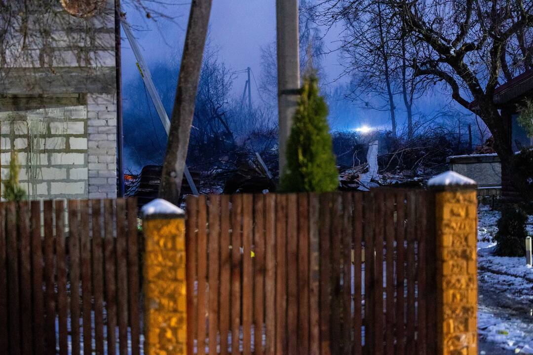 Vilniuje nukrito lėktuvas