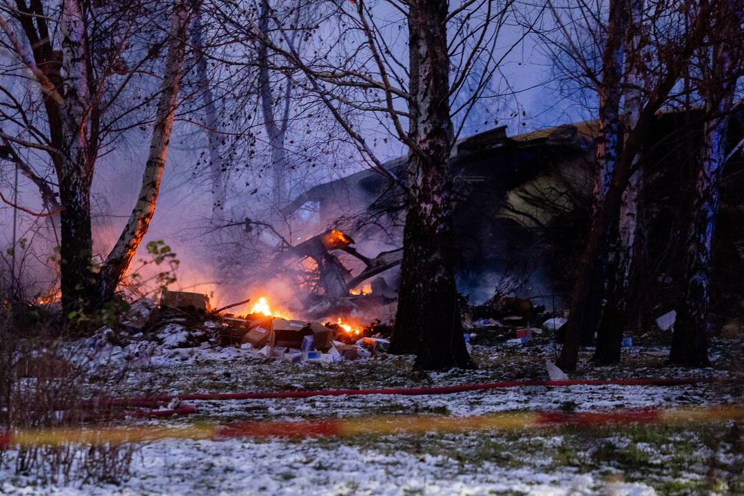Vilniuje nukrito lėktuvas
