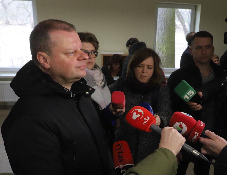 Lietuviai balsuoja savivaldybių tarybų ir merų rinkimuose