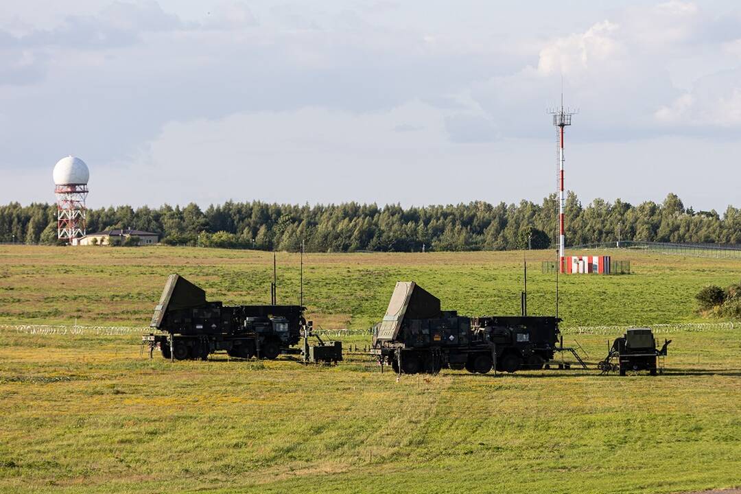 G. Landsbergis: tankų galime laukti, oro gynybos reikia šiandien