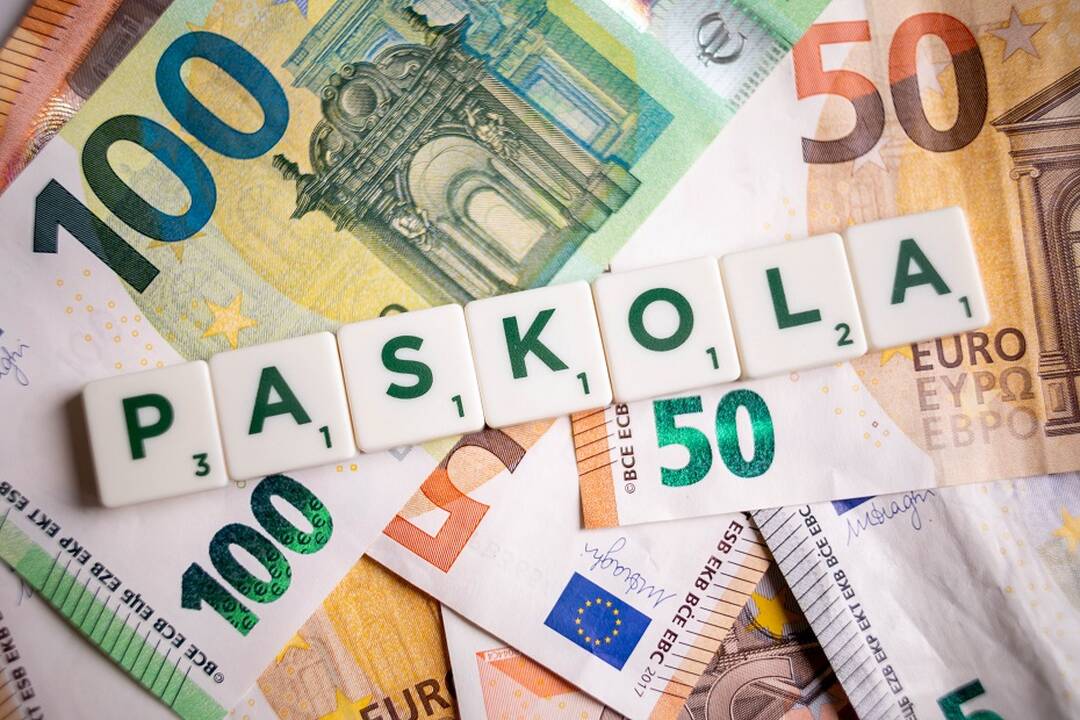 Apklausa: bankai atsargiau vertina skolinimą, tikisi mažesnės paskolų paklausos