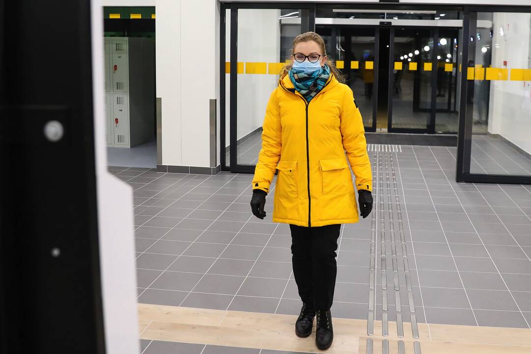 Kauno klinikose COVID-19 vakcina pradėti skiepyti medikai