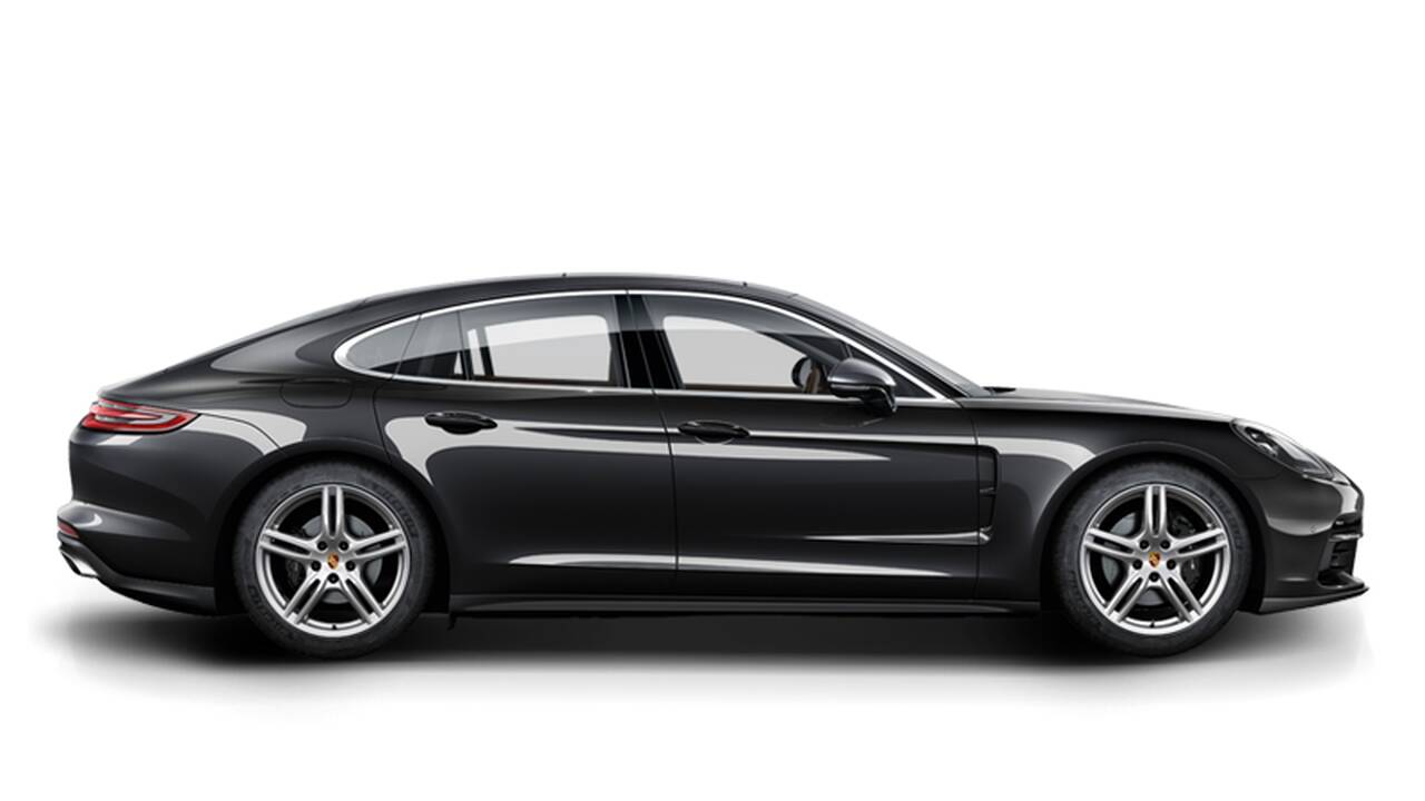 „Porsche“ atšaukė 75 tūkst. „Panamera“ modelio automobilių