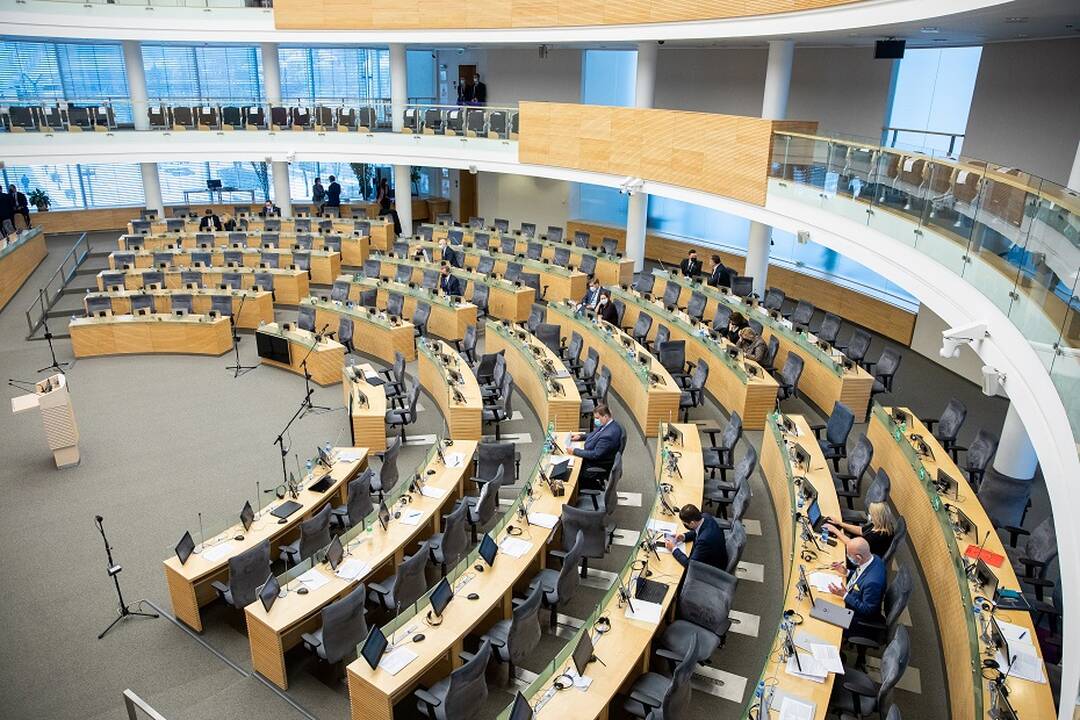 VRK panaikino maždaug 30 į Seimą išrinktų savivaldybių tarybų narių įgaliojimus