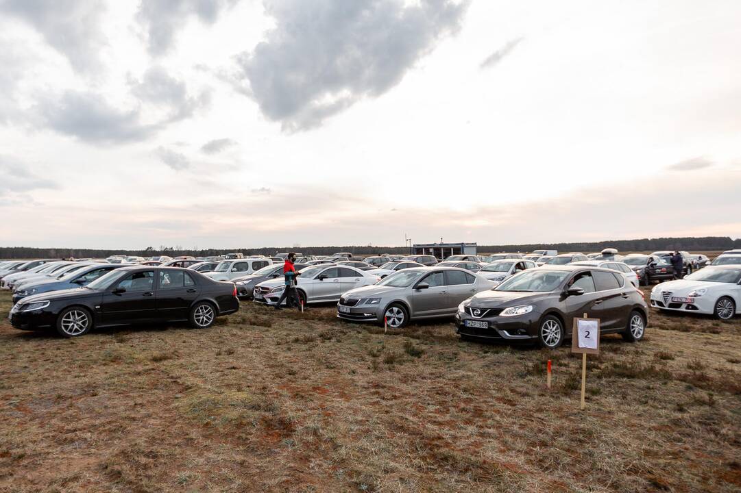 Paluknyje startavo „Drive in Live“ koncertų ciklas
