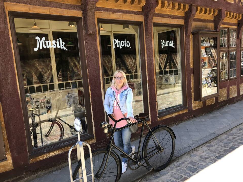 Tikslas: penkerius metus Danijoje gyvenanti K. Zibartė pasvajoja ir apie nuosavą kavinę.