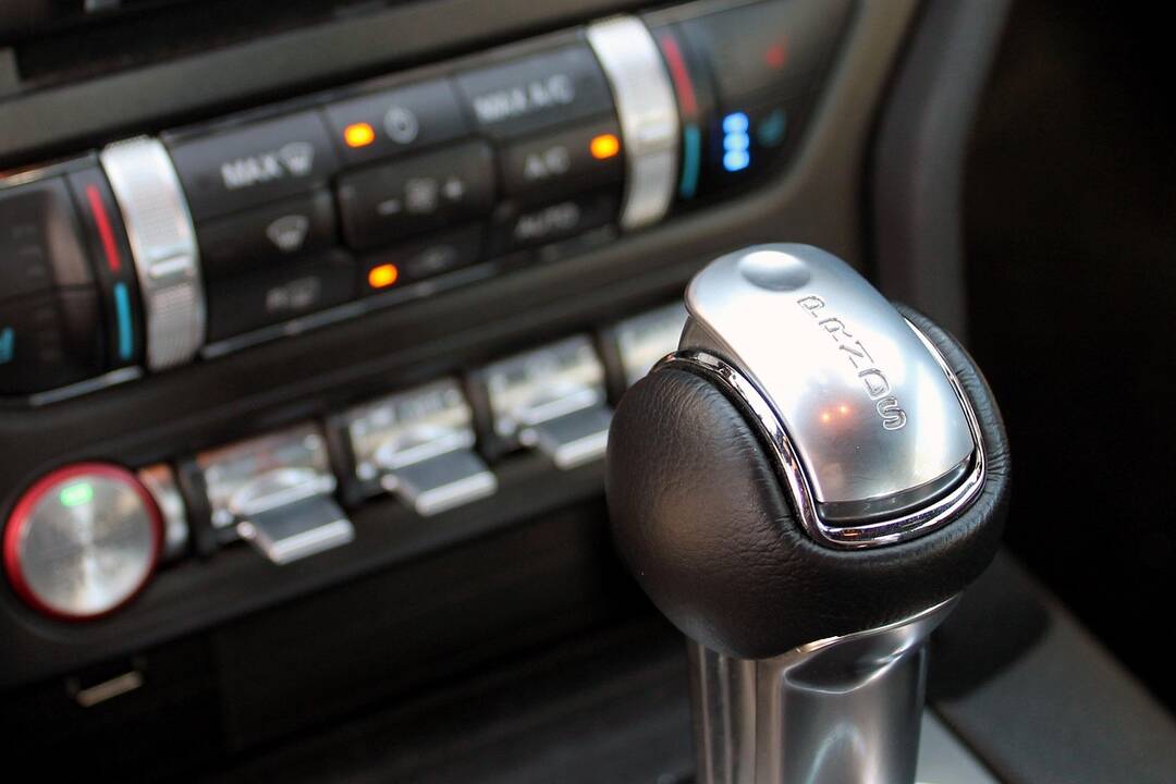 Du asmenys Kaune iš vyro pagrobė automobilį