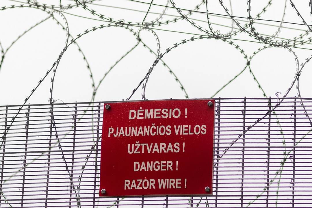 Pasienyje su Baltarusija praėjusią parą migrantų neapgręžta