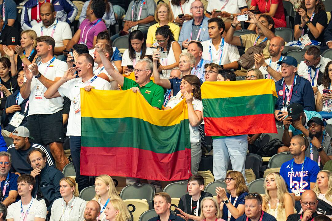 Olimpinės žaidynės: plaukimo pusfinaliai (07 28)