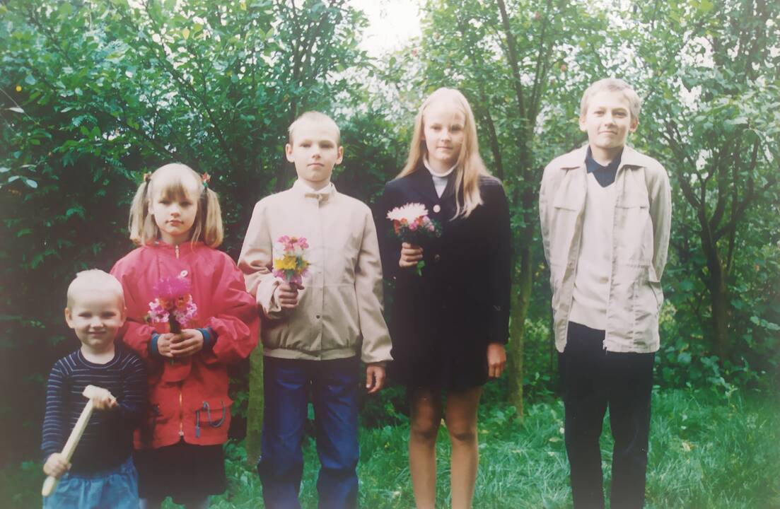 Paprasta: "Tikėjimas ir malda, sąžiningumas vienas kitam, buvimas kartu ir, žinoma, meilė liaudies dainai", – tai U. ir A.Braziulių laimingos šeimos receptas. 