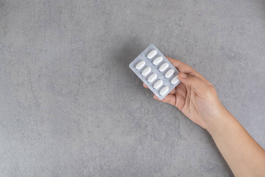 Paskirtis: antibiotikai gydo tik bakterijų sukeltas infekcijas, gripo ir peršalimo jie neveikia.
