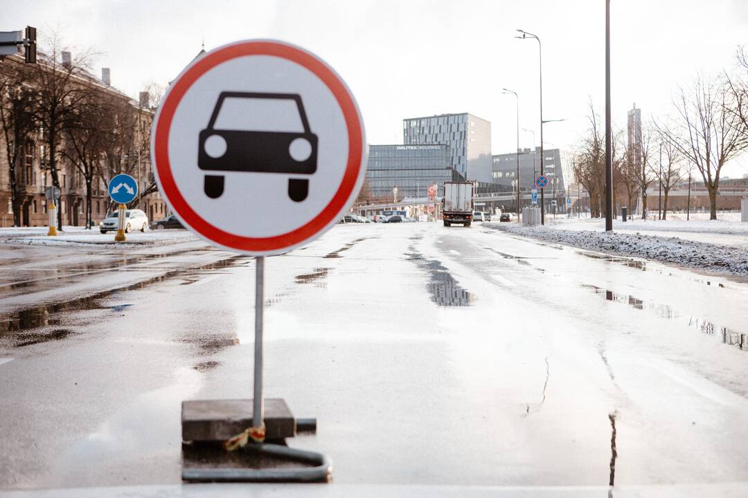 Rengiantis KEKS atidarymui miesto centre apribotas eismas