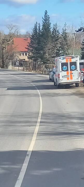 Skrydis: Klaipėdos rajono Kiškėnų kaime „Audi“ automobilio vairuotojas prieš pat greičio matuoklio objektyvą nuskriejo į griovį.