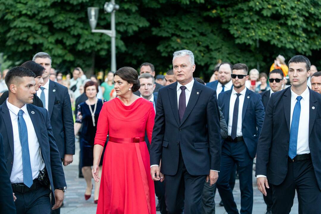  Visame pasaulyje žmonės sugiedojo Lietuvos himną