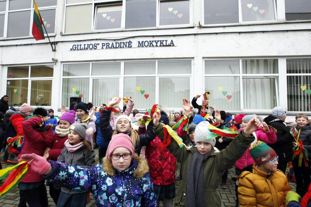 Nepriklausomybės vaikai šventė laisvę