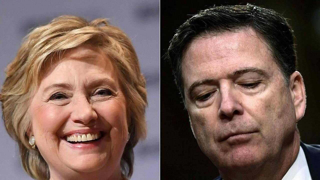 Hillary Clinton ir Jamesas Comey