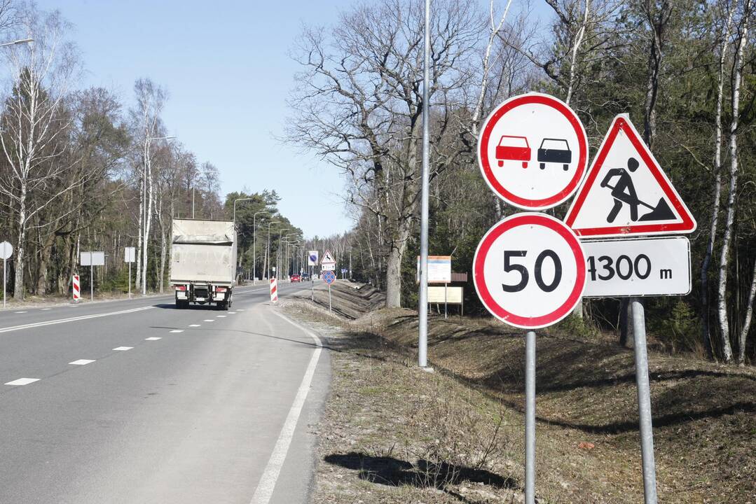 Ribos: nuo šiol Girulių plentu bus galima dumti 70 km/val. greičiu.