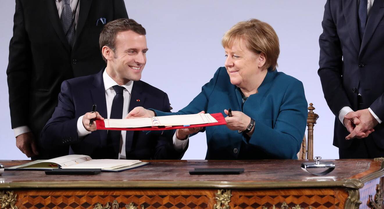 Emmanuelis Macronas ir Angela Merkel